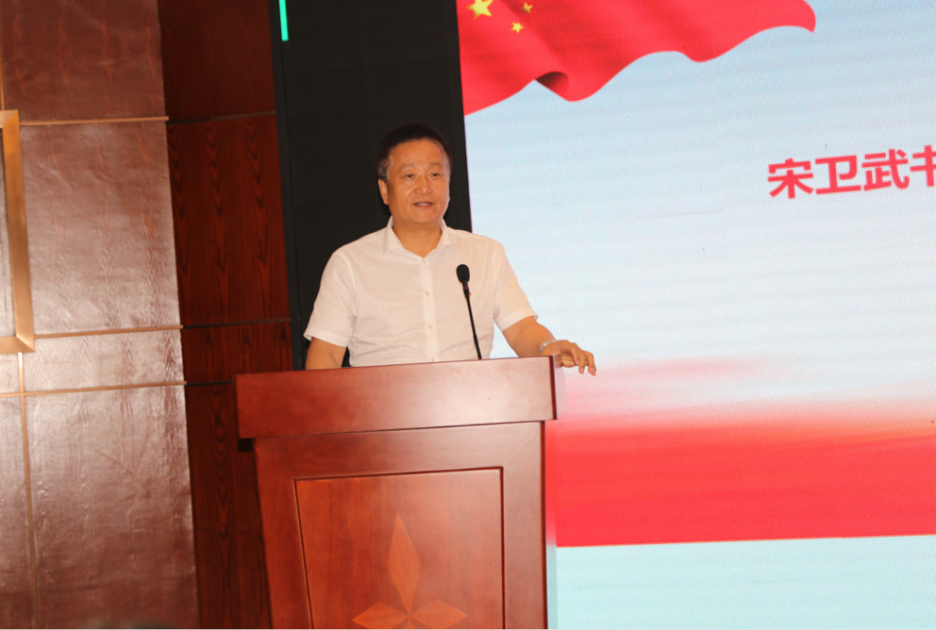 航天DB旗舰環保慶祝中國共產黨成立99周年暨“七一”表彰大會隆重舉行