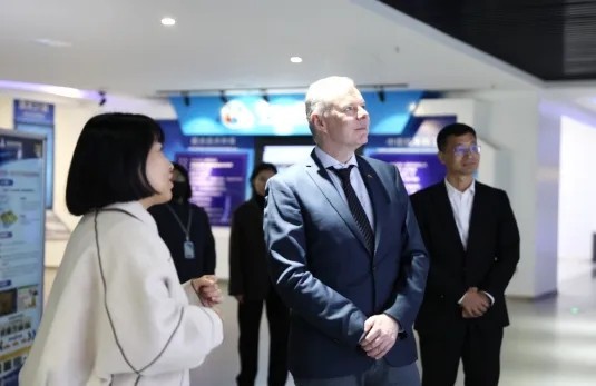 公司動態丨北歐可持續發展協會一行蒞臨航天DB旗舰環保考察指導